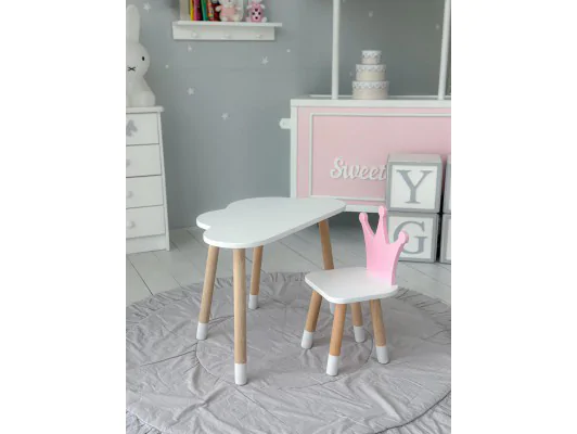 Zobacz Biało różowy stolik Korona dla dziecka z krzesełkiem Biało różowy stolik Korona dla dziecka z krzesełkiem