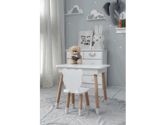 Zobacz Biały stolik ze schowkiem Misio III w zestawie z krzesełkiem z oparciem w kształcie misia Biały stolik ze schowkiem Misio III w zestawie z krzesełkiem z oparciem w kształcie misia